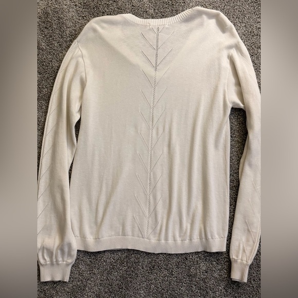 Elegant Cream V-Neck Sweater/Pant outfit - Picture 3 of 5